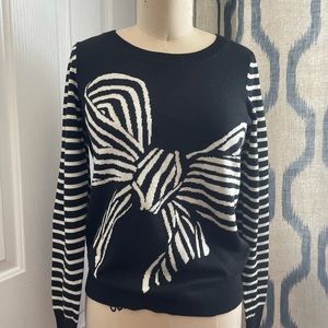 NWT BANANA REPUBLIC BOW SWEATER